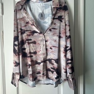 Fame on Central Oversized Satin Slip Blouse Brown Brushstrokes